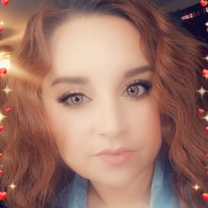 Meet your Posher, Nayeli